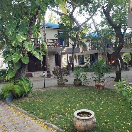 דאר א-סאלאם Kwa Mama Village Beach Resort מראה חיצוני תמונה