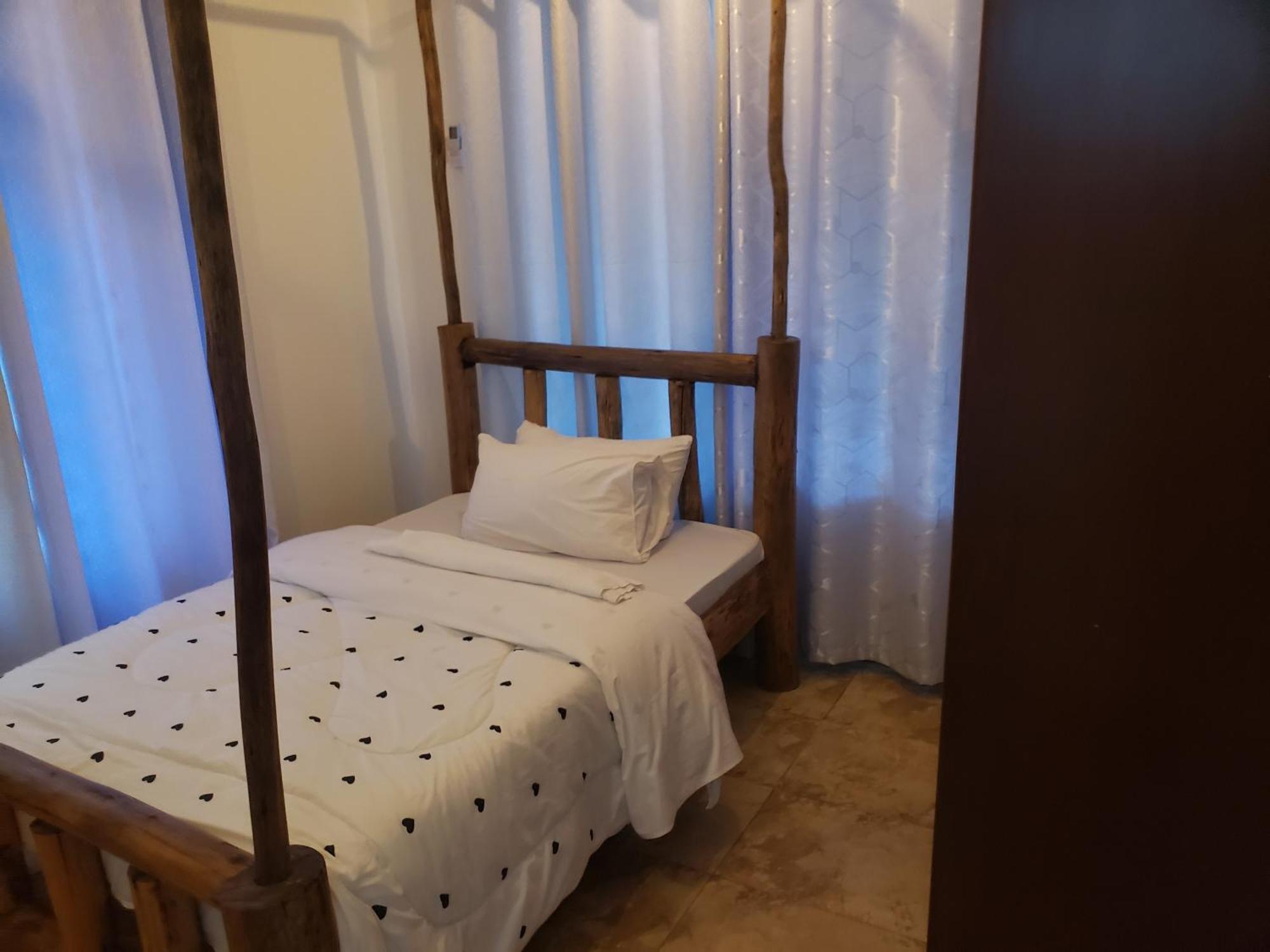 דאר א-סאלאם Kwa Mama Village Beach Resort מראה חיצוני תמונה